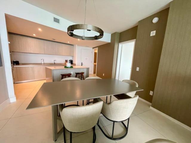 Stay At The Top With Amazing Views By Rent4Us Hollywood Bagian luar foto