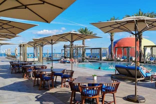 Stay At The Top With Amazing Views By Rent4Us Hollywood Bagian luar foto
