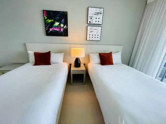 Stay At The Top With Amazing Views By Rent4Us Hollywood Bagian luar foto